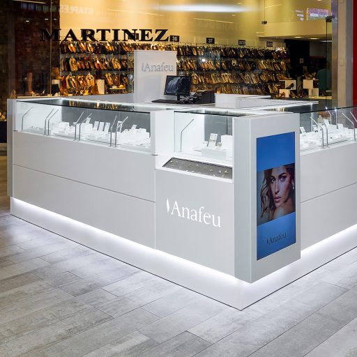 01-CAPA-Anafeu-(Gustavo-Awad-Fotografia)